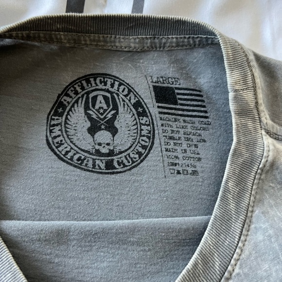 Limited edition men’s xl affliction t-shirt was only available at buckle - Picture 2 of 3